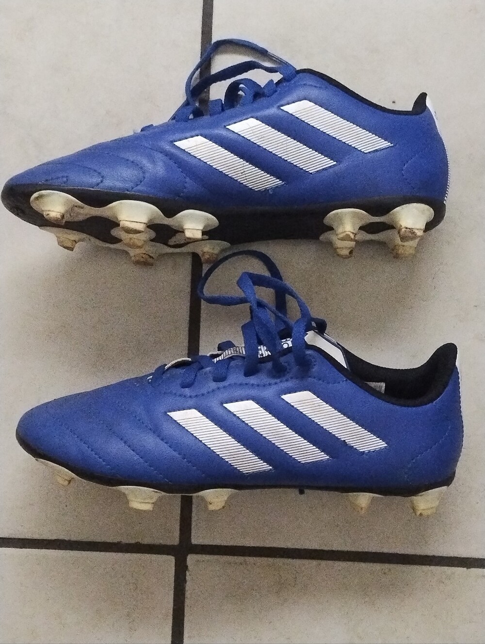 adidas Men’s Blue Soccer Cleats with White Stripes